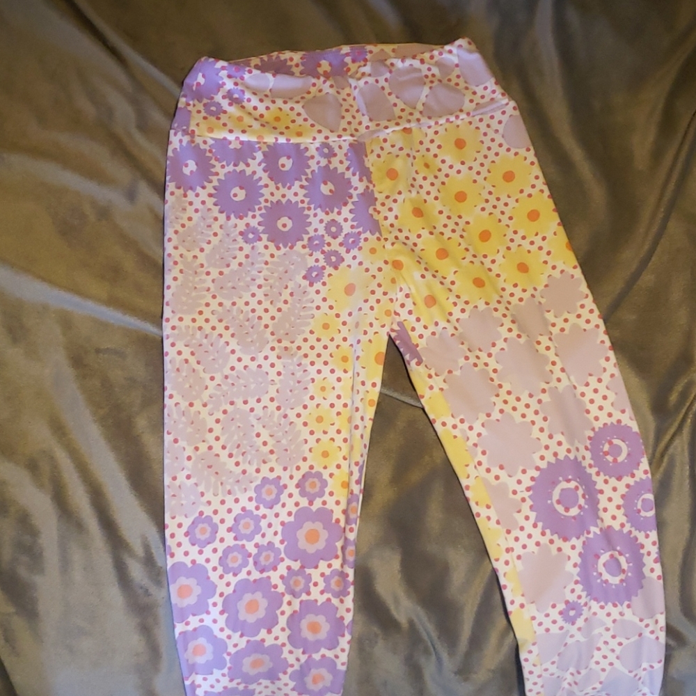 LuLaRoe Leggings.